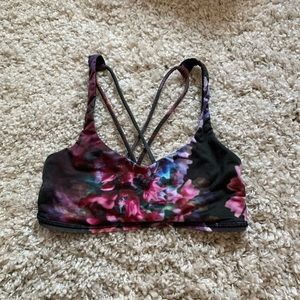 lululemon sports bra